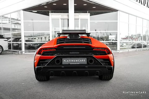 Lamborghini Huracan 2024 photo 4