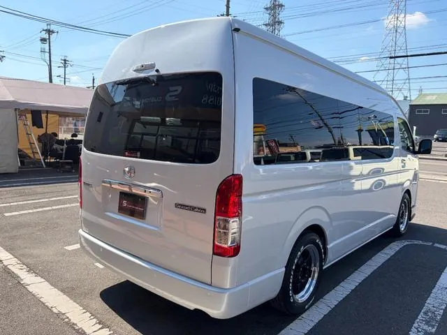 Toyota Hiace Wagon 2026 photo 4