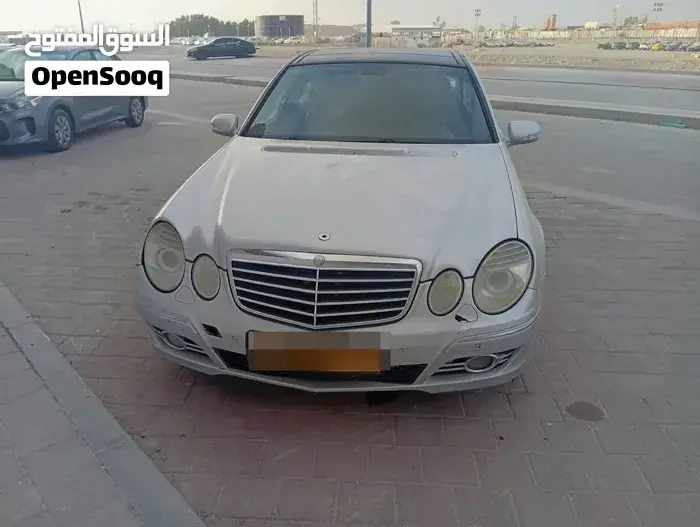 Mercedes-Benz E-Class 2009 photo 3