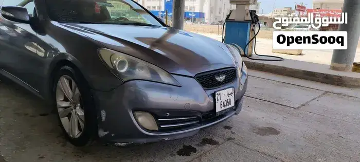 Genesis G70 2010 photo 2