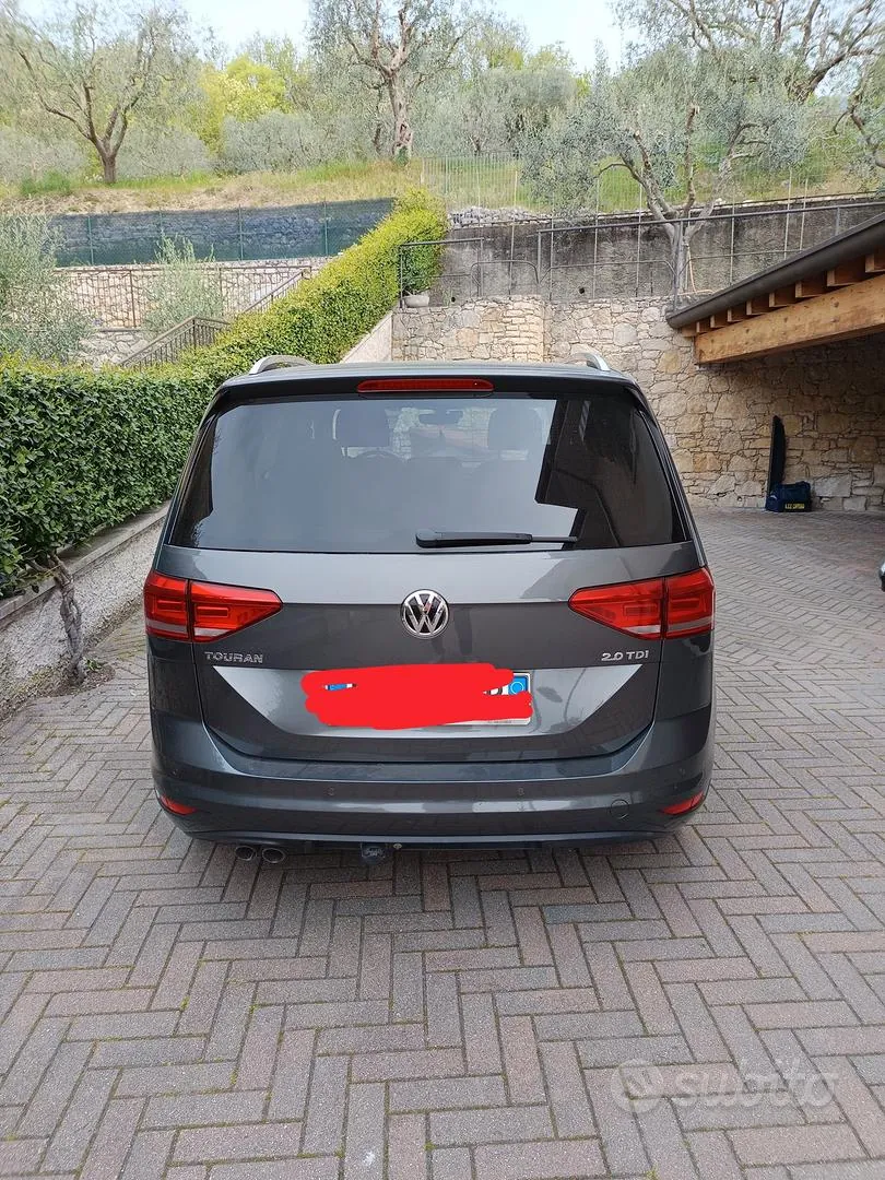 Volkswagen Touran 2016 photo 3