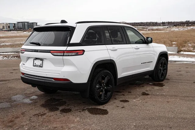 Jeep Grand Cherokee 2026 photo 4