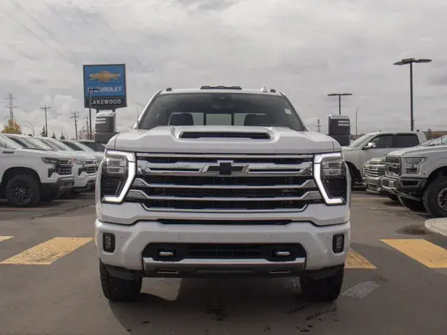 Chevrolet Silverado 3500Hd 2024 photo 3