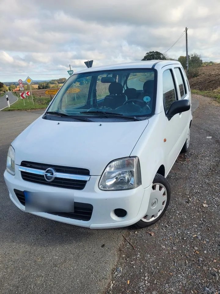 Opel Agila