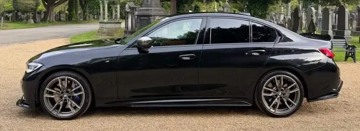 BMW 3 Series 2019 photo 4