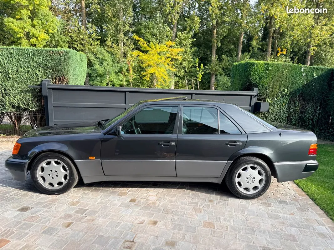 Mercedes-Benz 500E 1993 photo 2