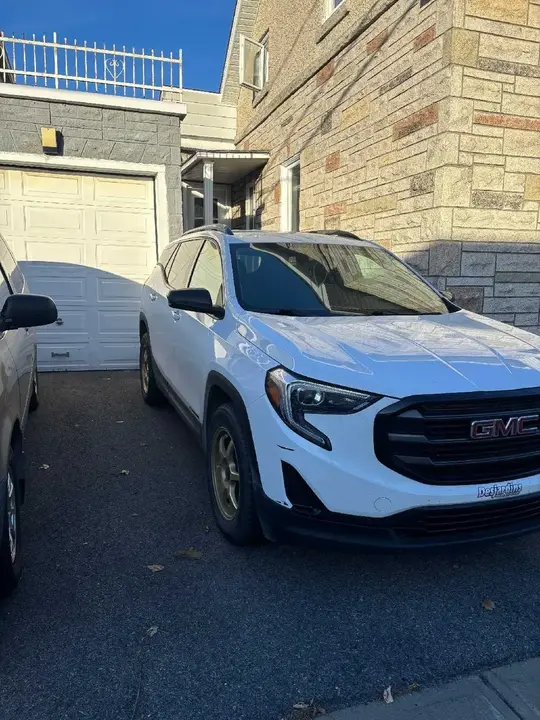 GMC Terrain 2021 photo 3