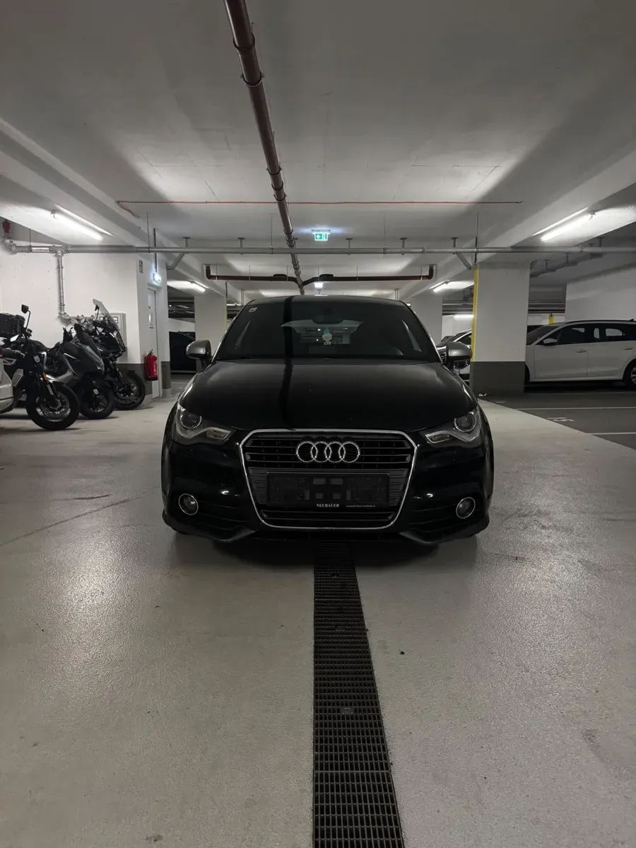 Audi A1 2012 photo 3