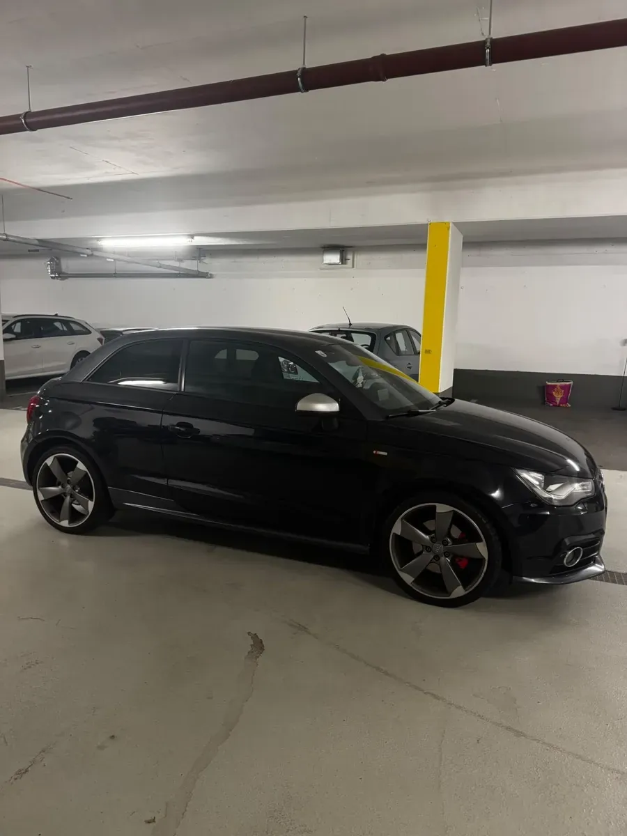 Audi A1 2012 photo 2
