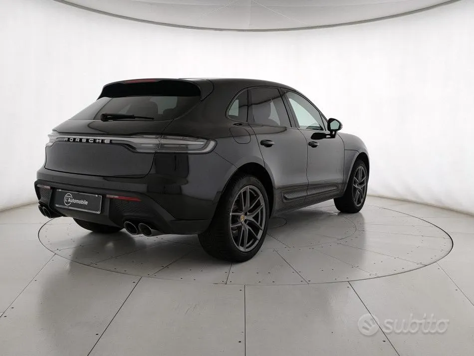 Porsche Macan 2023 photo 4