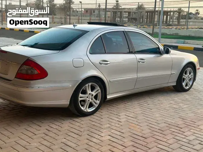 Mercedes-Benz E-Class 2008 photo 3
