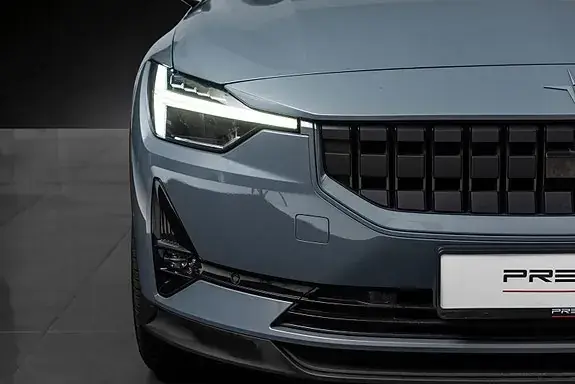 Polestar 2 2023 photo 4