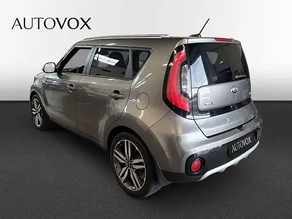 Kia Soul 2018 photo 2