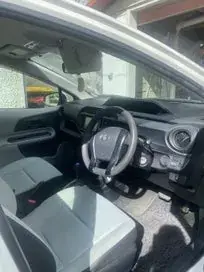 Toyota Aqua 2013 photo 3