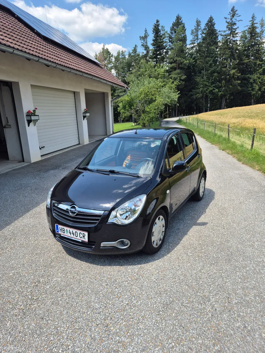 Opel Agila