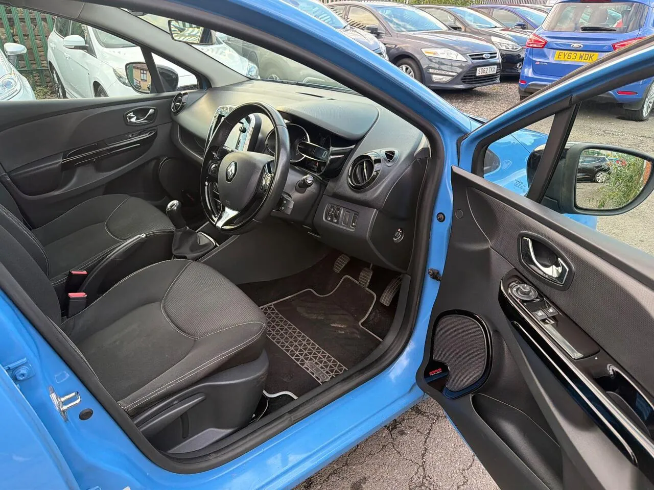 Renault Clio 2013 photo 5