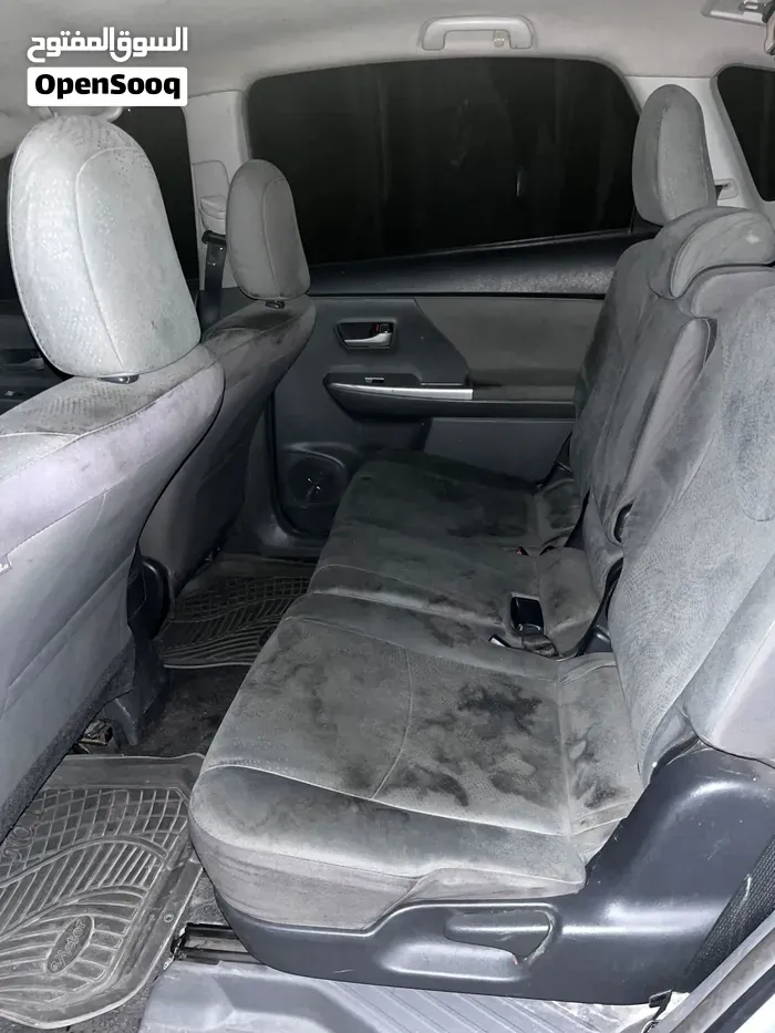 Toyota Prius 2014 photo 3