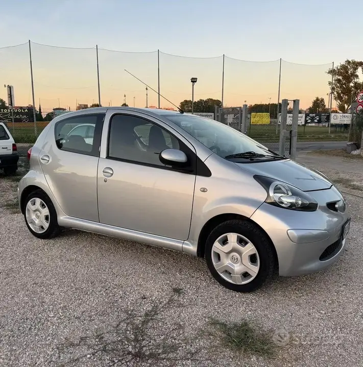 Toyota Aygo 2007 photo 3