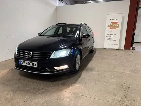 Volkswagen Passat 2013 photo 2