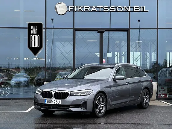 BMW 530E