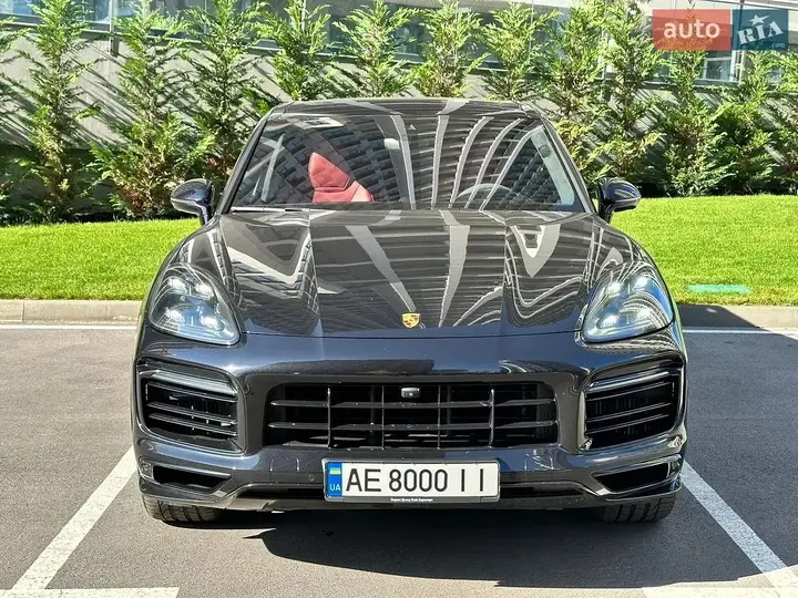 Porsche Cayenne 2022 photo 2