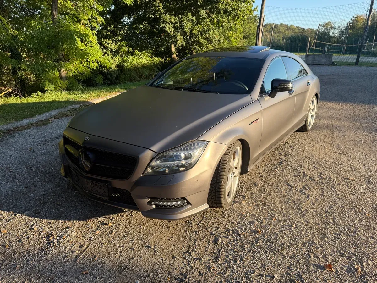 Mercedes-Benz Cls-Class 2011 photo 2