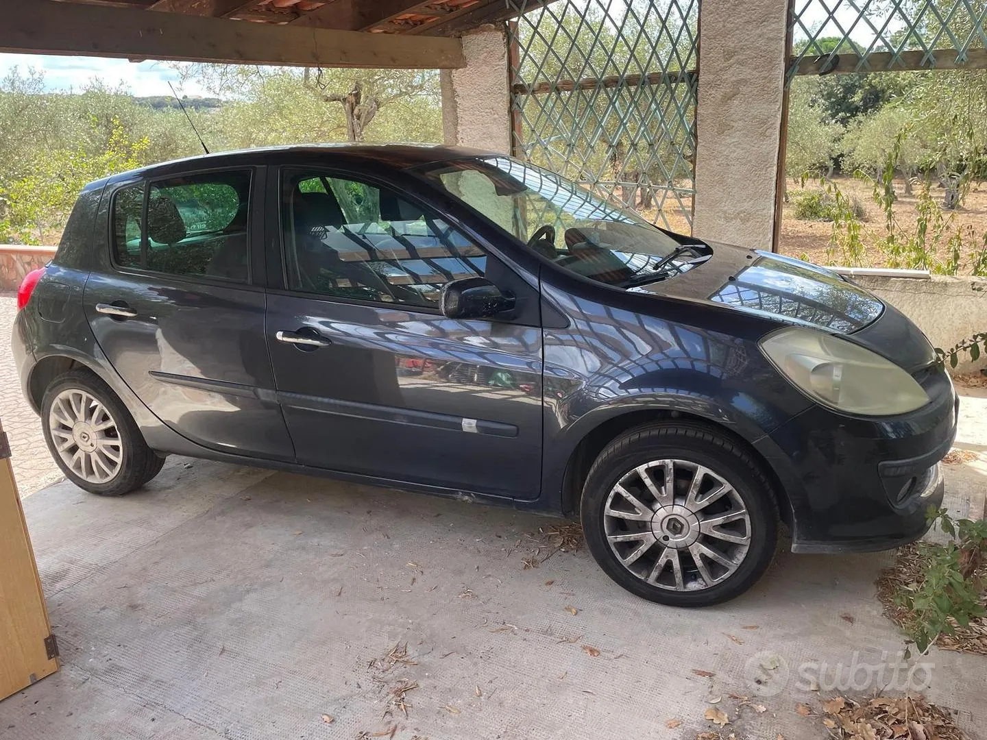 Renault Clio 2008 photo 4