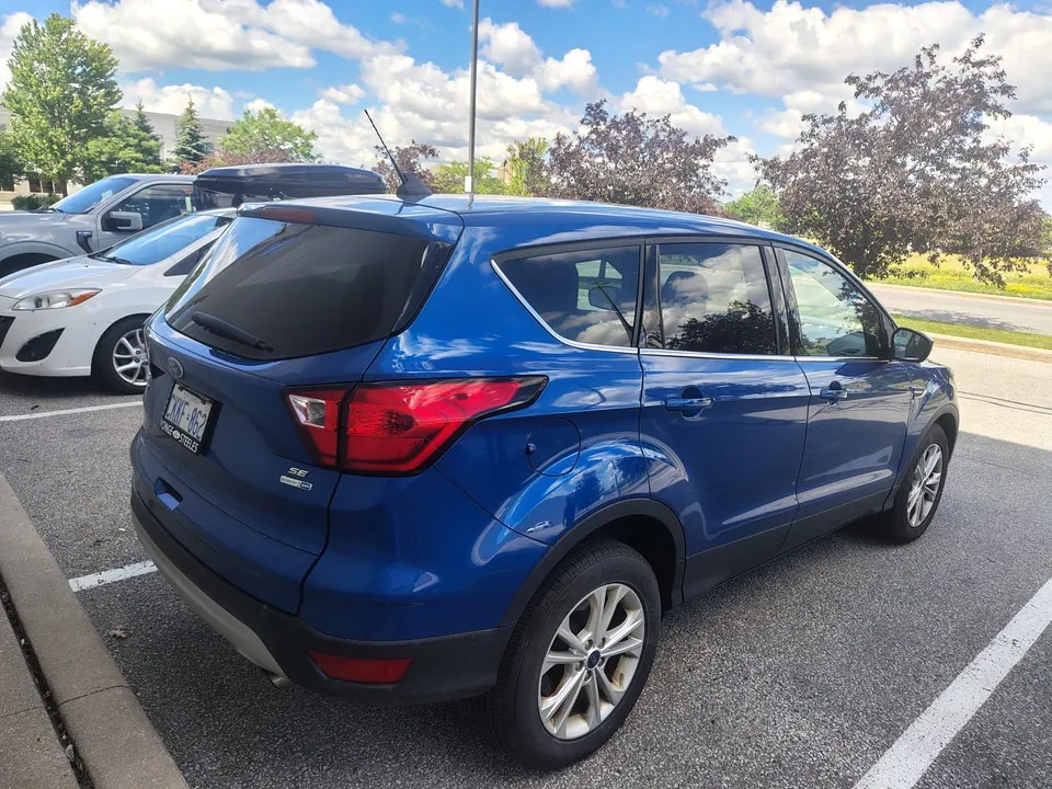 Ford Escape 2019 photo 2