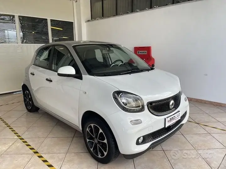 Smart Forfour 2019 photo 2