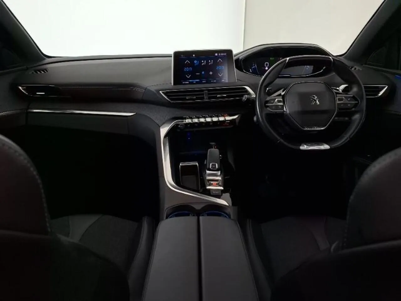 Peugeot 5008 2020 photo 3