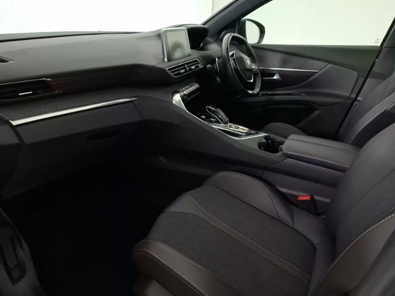 Peugeot 5008 2020 photo 5