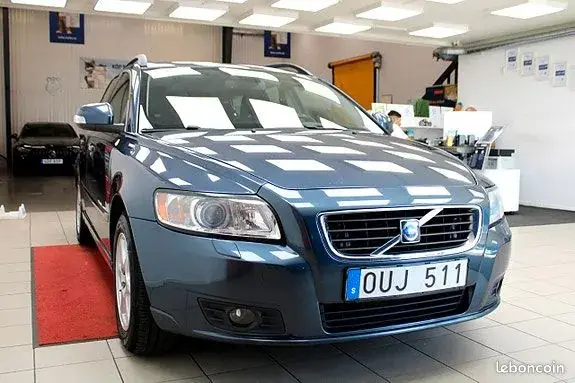 Volvo V50 2011 photo 3