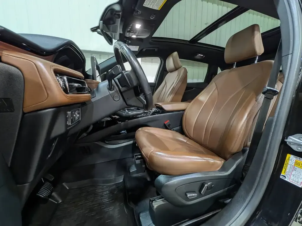 Lincoln Nautilus 2022 photo 2