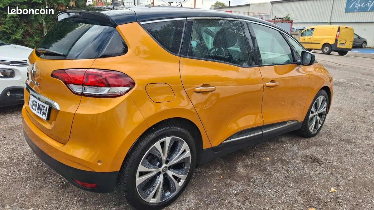 Renault Scenic 2018 photo 4