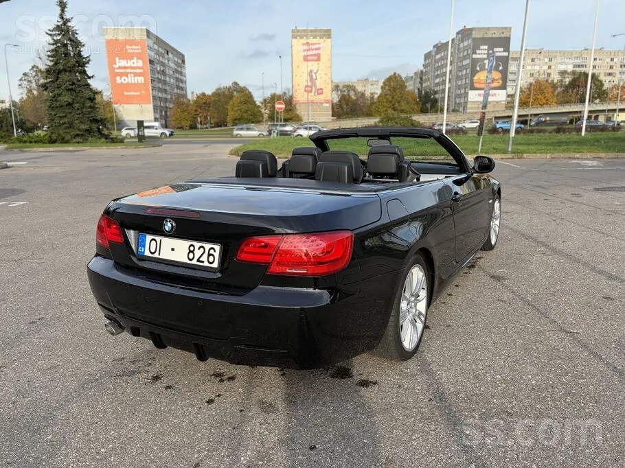 BMW 320D 2010 photo 4
