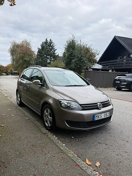 Volkswagen Golf Plus 2012 photo 2