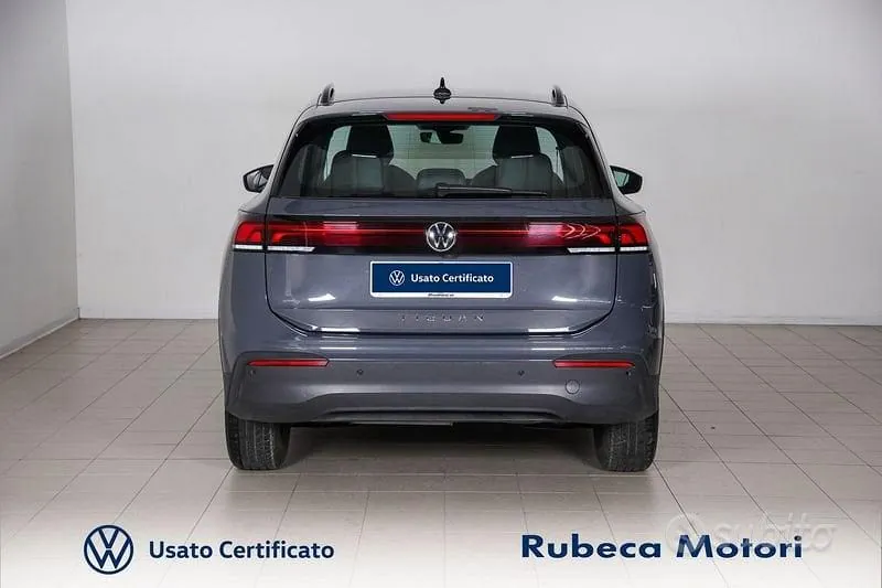 Volkswagen Tiguan 2024 photo 5