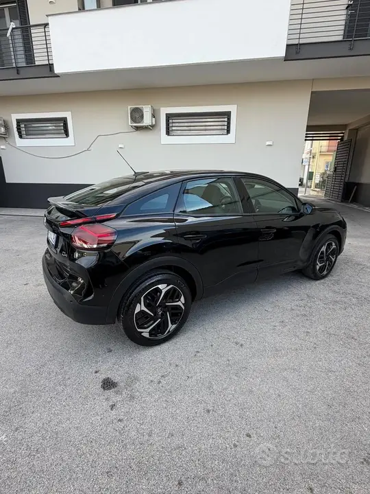 Citroen C4 2021 photo 3
