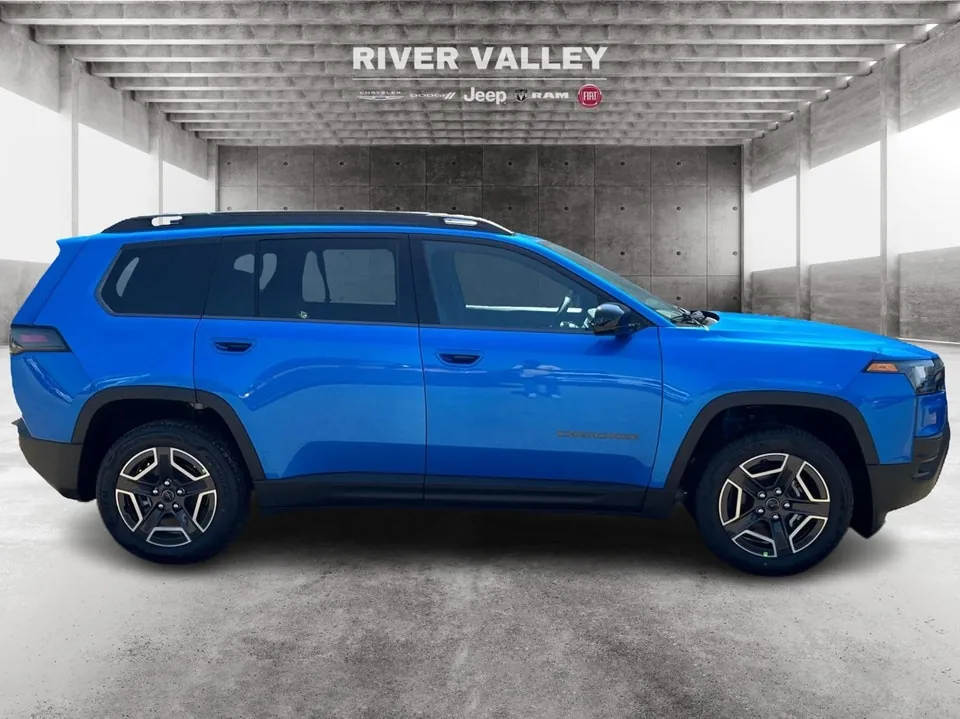 Jeep Cherokee 2026 photo 2