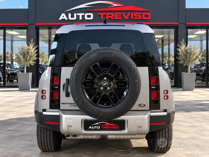 Land Rover Defender 2020 photo 3