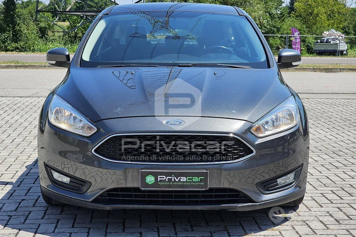 Ford Focus 2018 photo 2