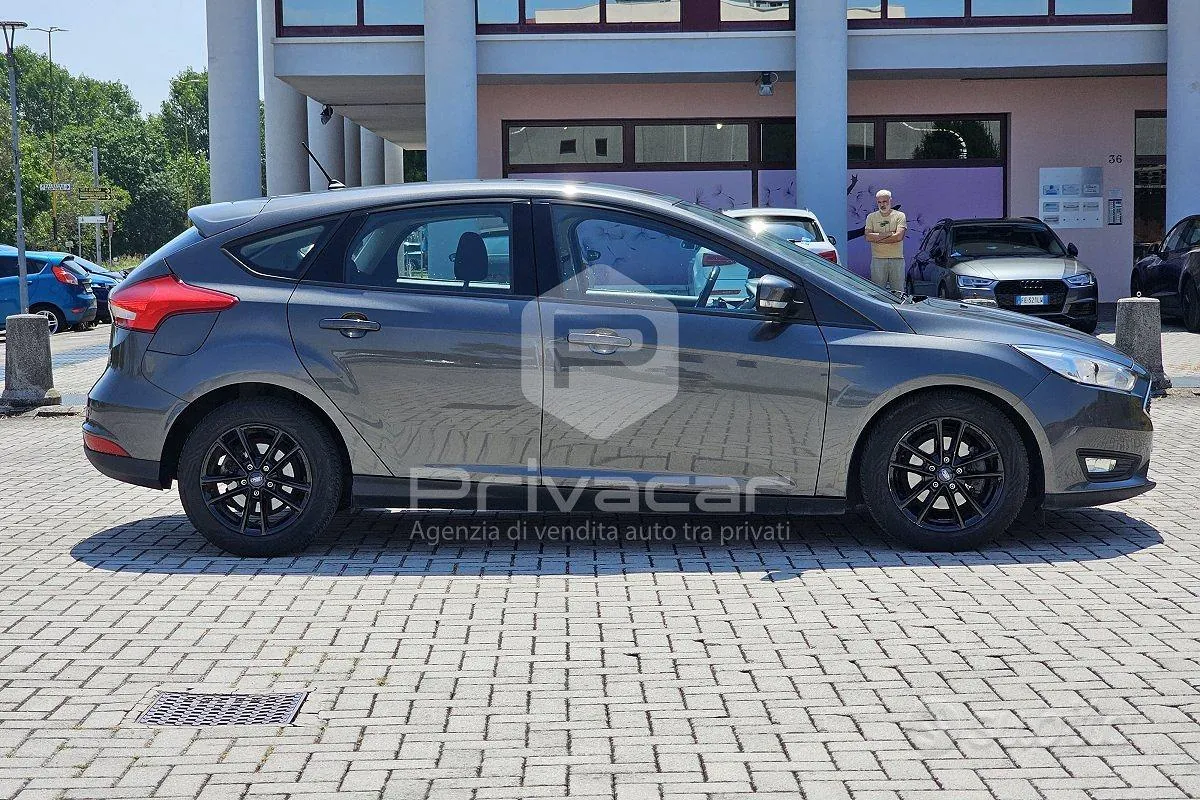 Ford Focus 2018 photo 4