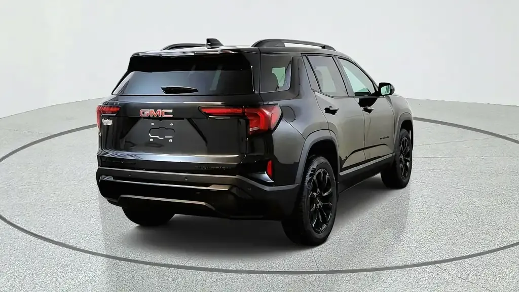 GMC Terrain 2027 photo 3