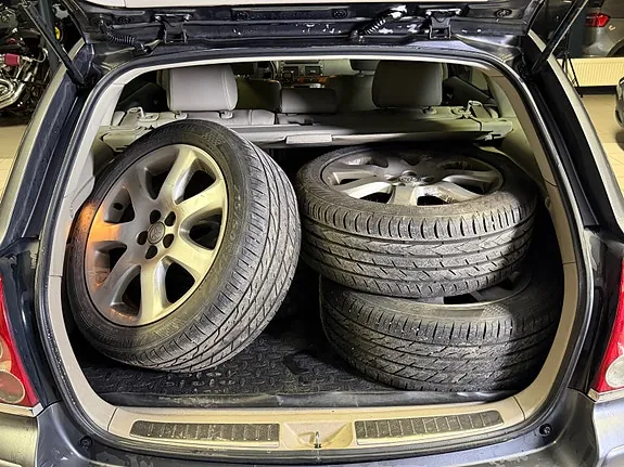 Toyota Avensis 2006 photo 5