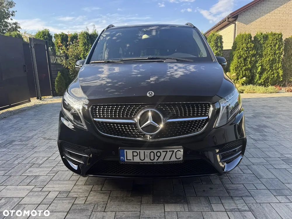 Mercedes-Benz V-Class 2021 photo 2
