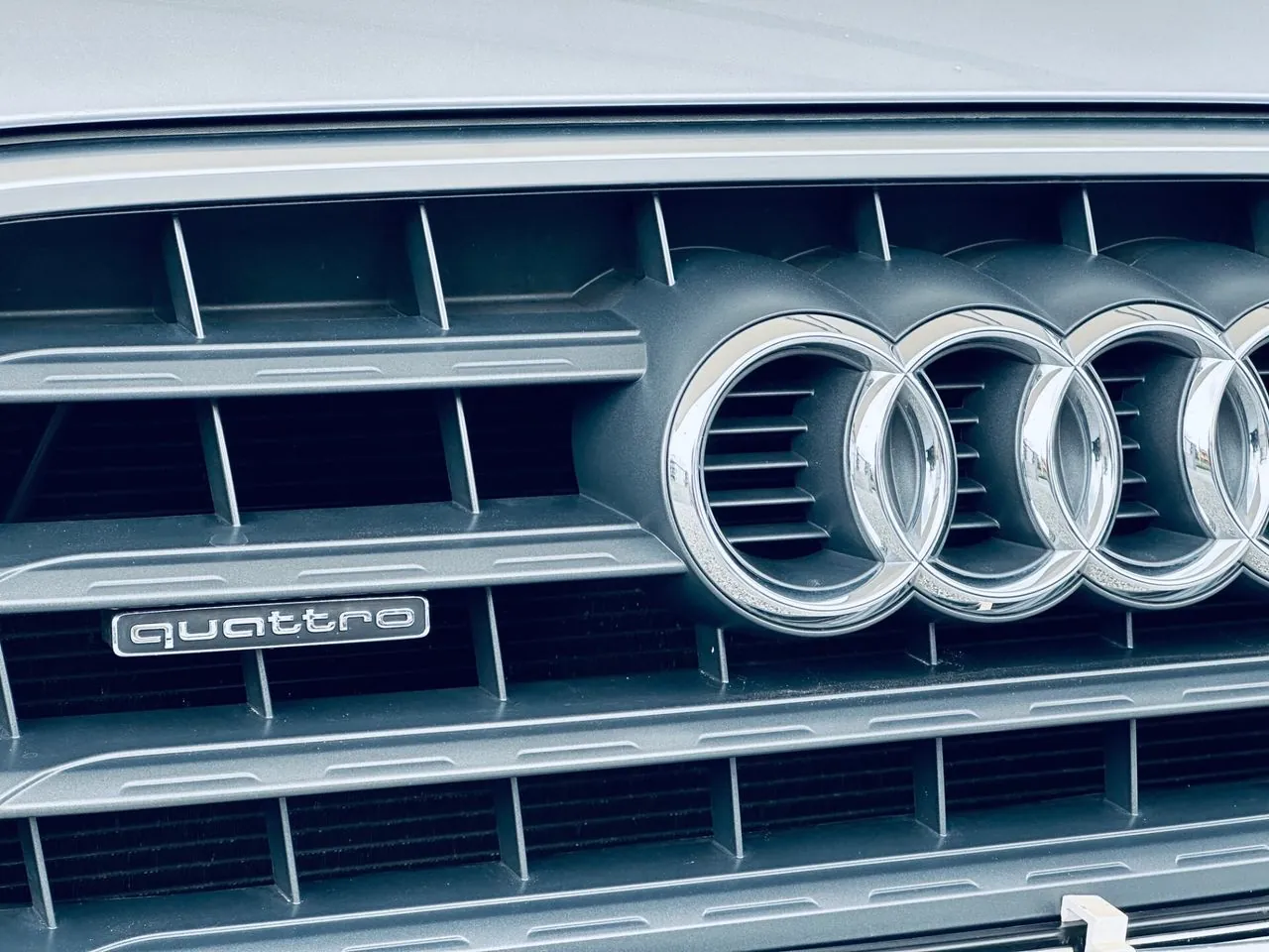 Audi Q3 2016 photo 4