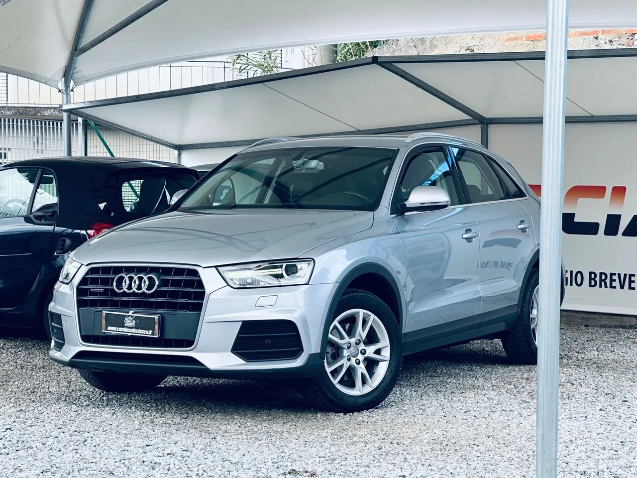 Audi Q3 2016 photo 2