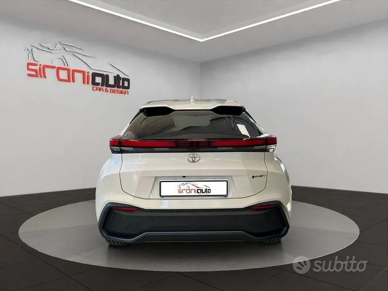 Toyota C-Hr 2025 photo 5