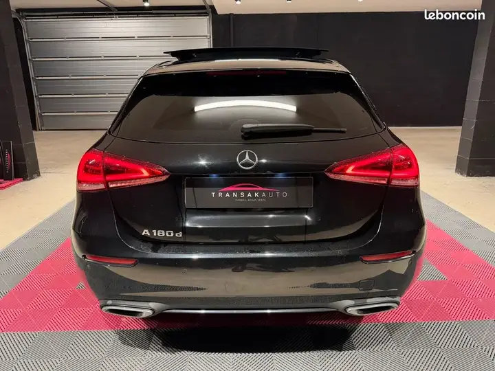 Mercedes-Benz A-Class 2019 photo 4