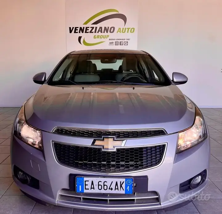 Chevrolet Cruze 2009 photo 2